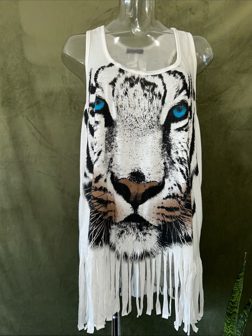 Caren Sport White Fringe Tank with Blue-Eyed Tiger Graphic